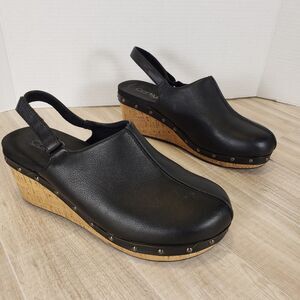Corkys Women's Make Em Blush Wedge Mules Black Size 9